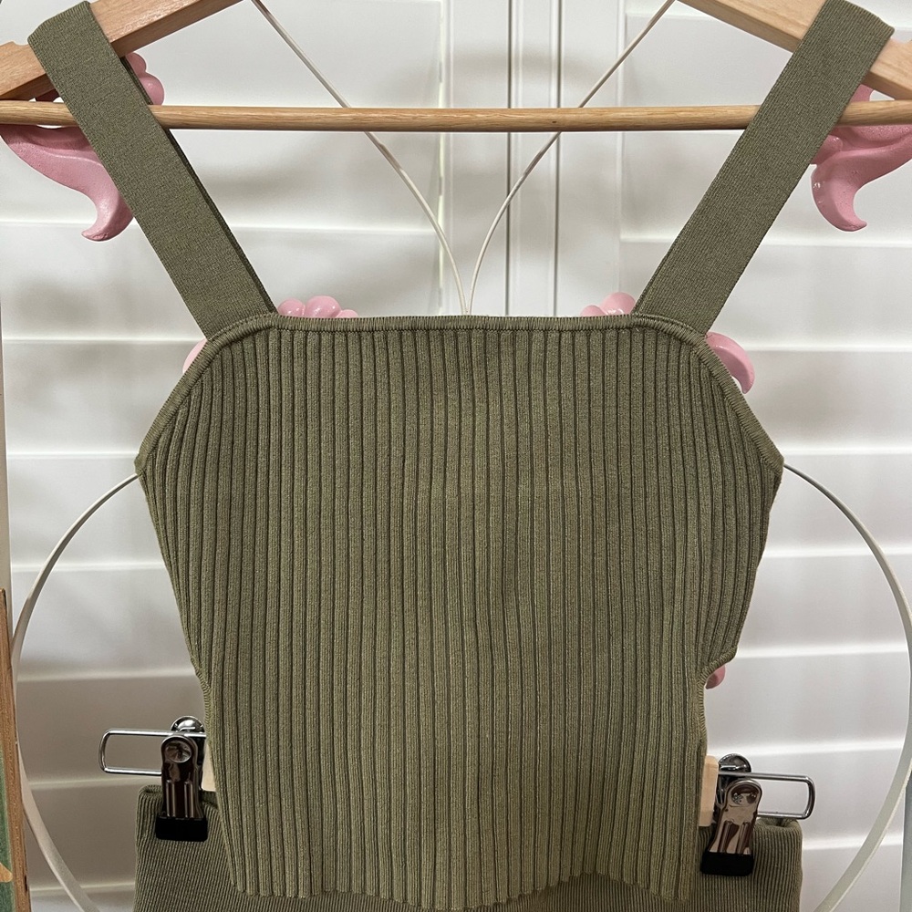 RVCA Ribbed Set - Picture 2 of 6